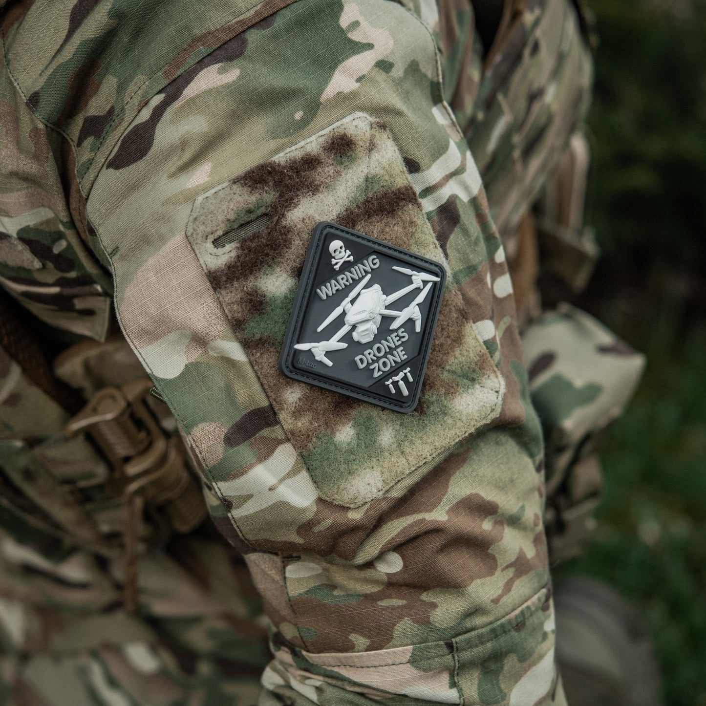 Warning Drones Zone PVC Morale Patch – M-Tac Tactical Hook & Loop Drone Operator Patch for Backpack, Plate Carrier & Range Bag