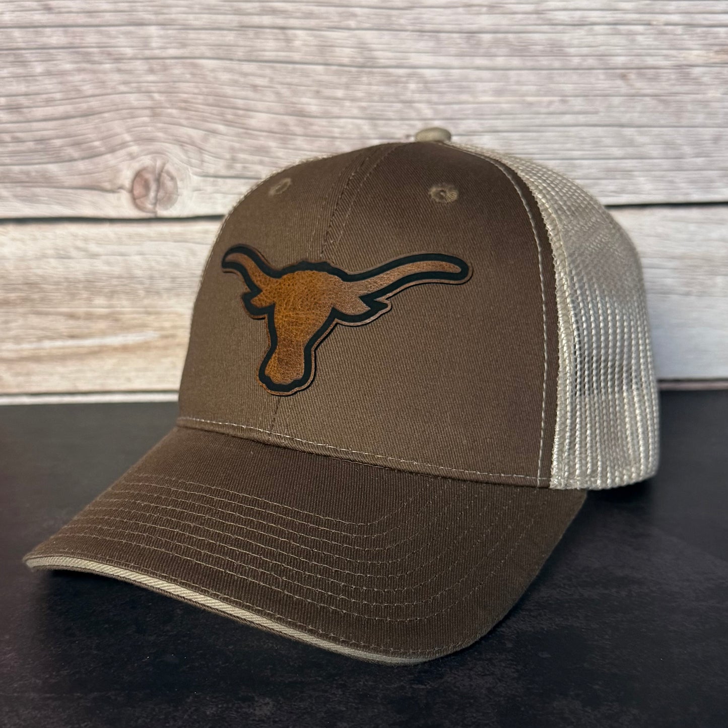 Longhorn Leather Patch Hat – Western Cattle Ranch Trucker Cap / Country Lifestyle Snapback
